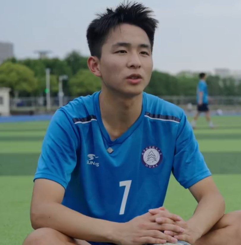 段参加了三, 一般是白天 段参加了三, 一般是白天