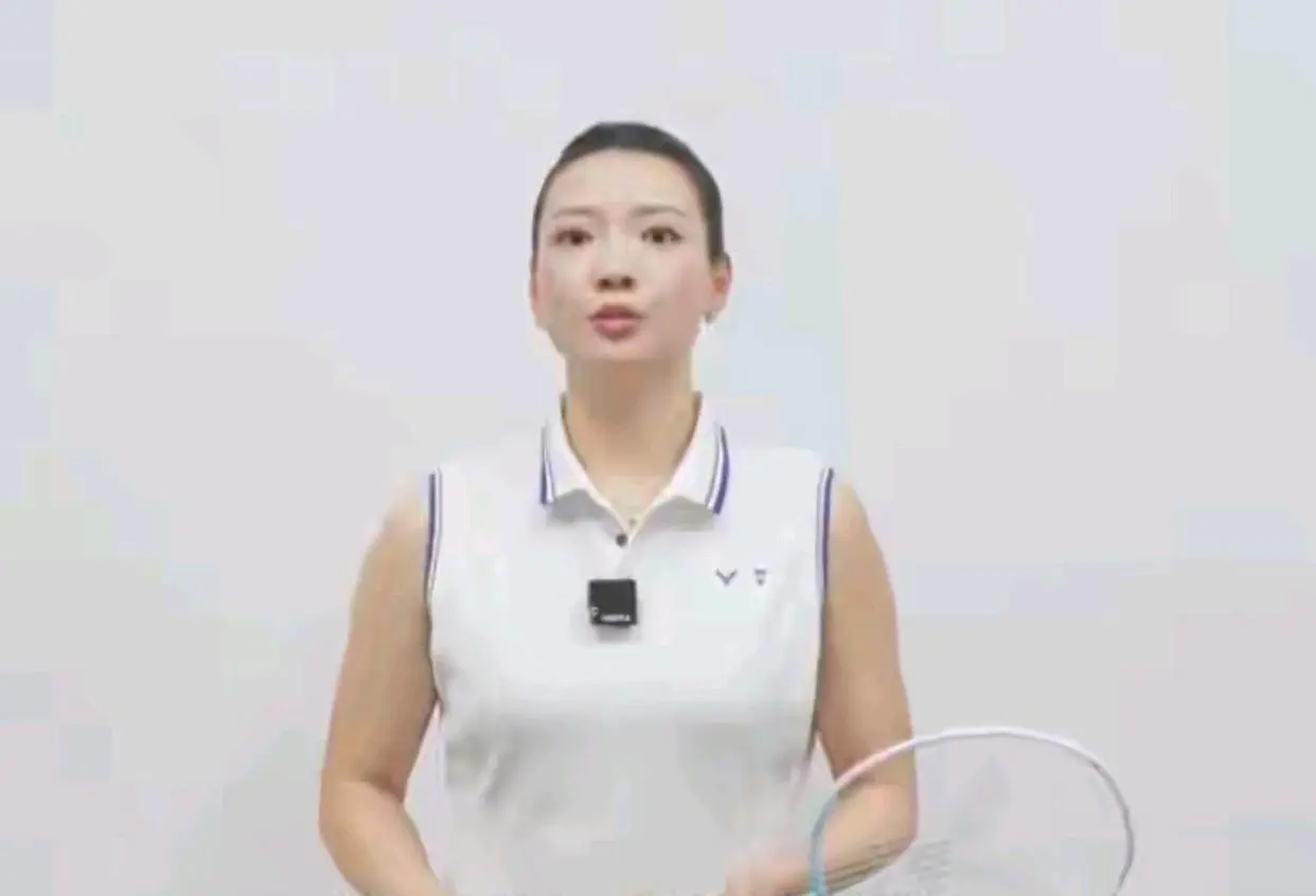 雅思组合, 黄雅琼将以 雅思组合, 黄雅琼将以