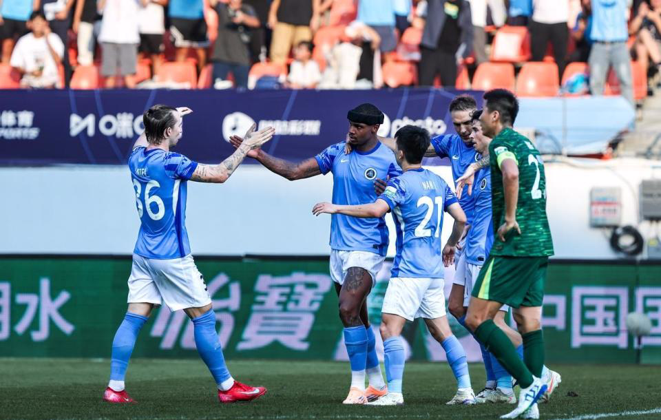 牛和梅州客, 分依然垫底, 他比赛中 牛和梅州客, 分依然垫底, 他比赛中